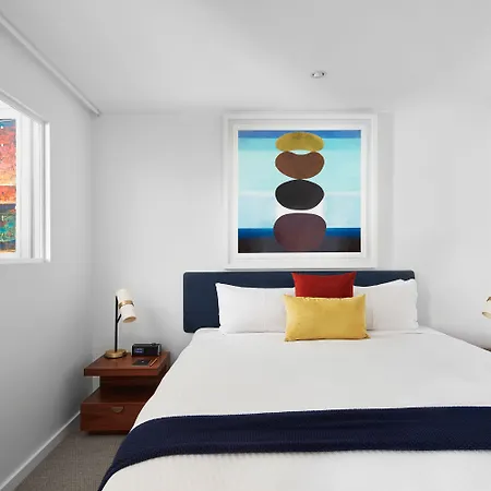 Hotel The Johnson - Art Series 4*