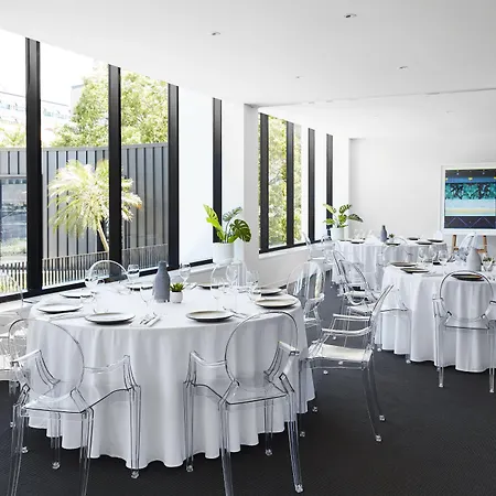 The Johnson - Art Series Hotel 4*
