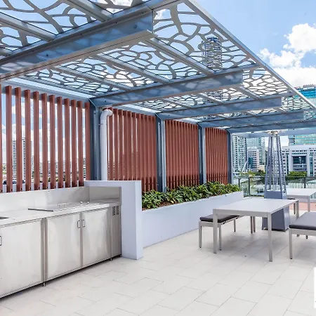 Fleet Lane 4* Brisbane
