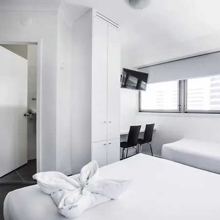 George Brisbane, Independent Collection By Evt Hotel 4*