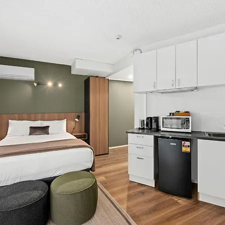 Madison Tower Mill Hotel 4*