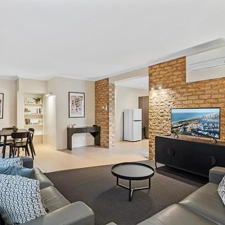 Hotel Quality Robertson Gardens Brisbane