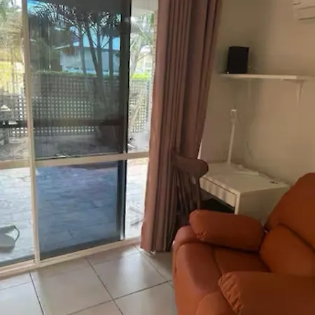 Homestay Uq Big 2 Bed For 2 People Q1 Brisbane
