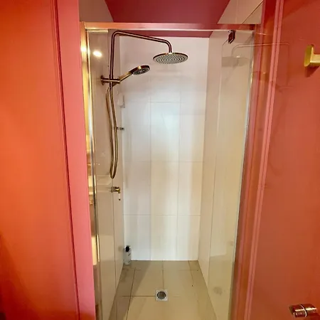 Luxury In Newstead *