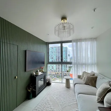 Luxury In Newstead *