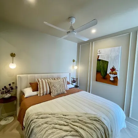 Luxury In Newstead Apartment