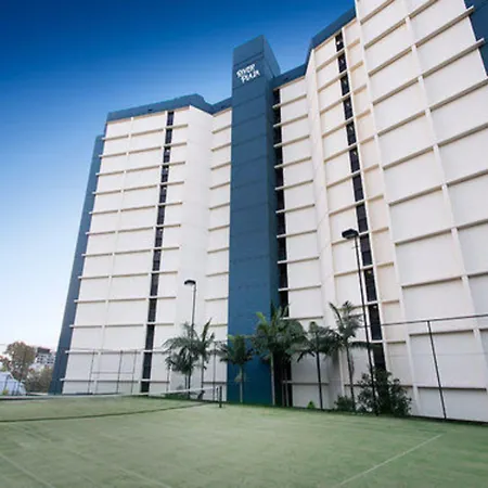 River Plaza 4*