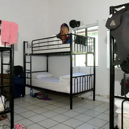 Gonow Family Backpackers * Brisbane