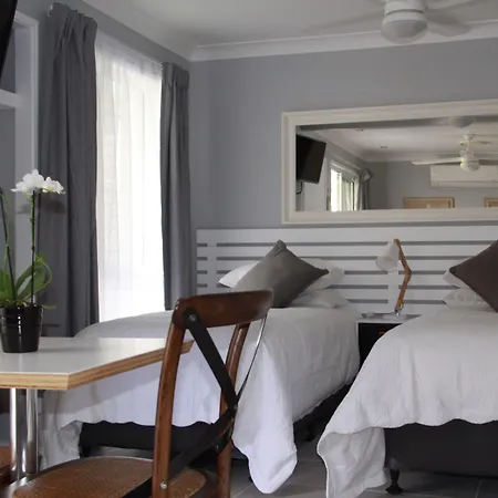 Paperbark Bed & Breakfast 5*