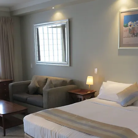 Shangri-la Gardens 4* Brisbane