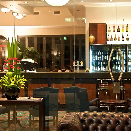 Shangri-la Gardens 4* Brisbane