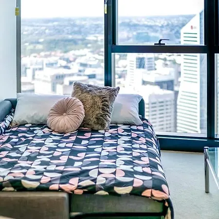Apartment Lvl 59 Skytower Amazing Views Cbd Wifi Carpark By Stylish Brisbane