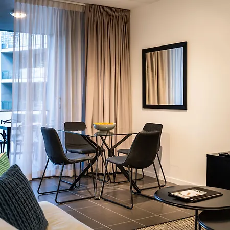 Opera South 5*