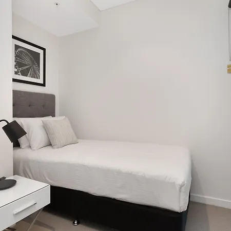 Cllix Skytower Aparthotel 5*