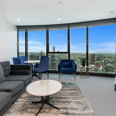 Cllix Skytower Aparthotel 5*