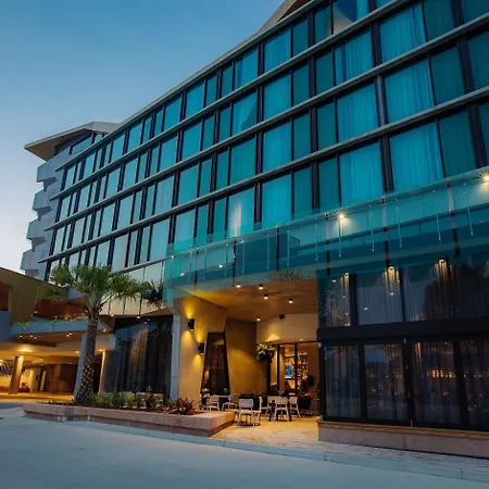 Eatons Hill Hotel Brisbane