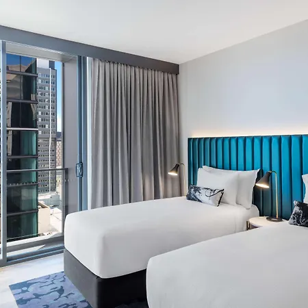 Adina Aparthotel 4*