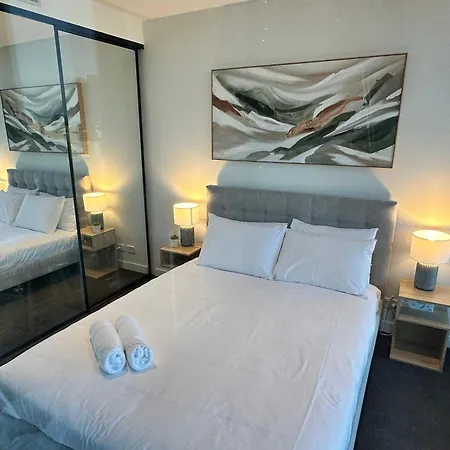 Skyline Haven, Luxe 2br With Pool & Gym In Fortitude Valley Brisbane