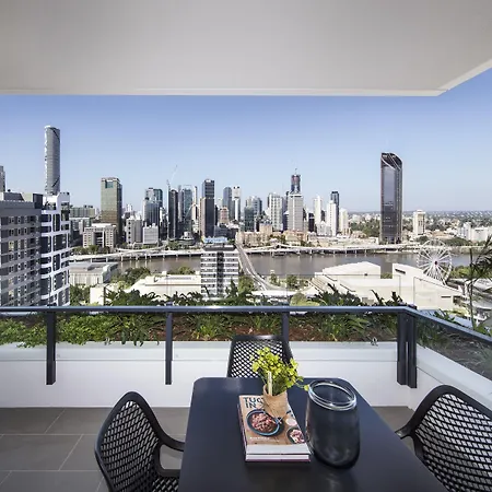 Aparthotel Ivy And Eve By Cllix Brisbane