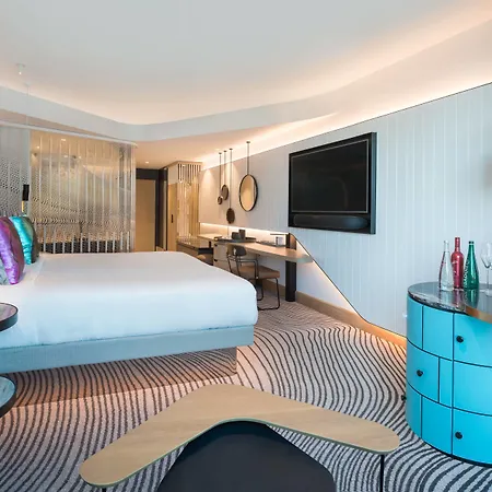 Hotel W 5*