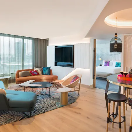 Hotel W 5*