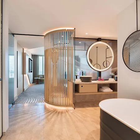 Hotel W