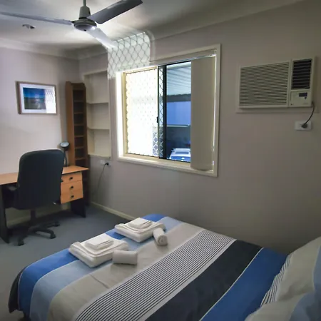 Mount Gravatt Bed & Breakfast 4*