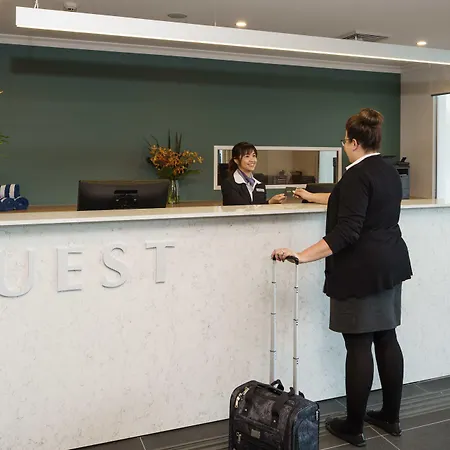 Aparthotel Quest Cannon Hill 5*