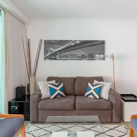 Apartment S&p - Tank St *
