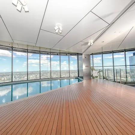 Airtrip On Margaret Street In Cbd Apartment Brisbane