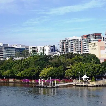 Airtrip On Margaret Street In Cbd * Brisbane