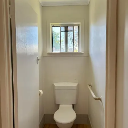 Your Cozy Retreat In Graceville * Brisbane