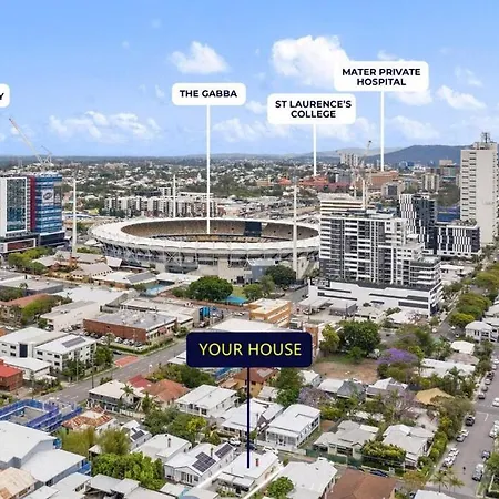 Entire 3bedroom House Close To Cbd