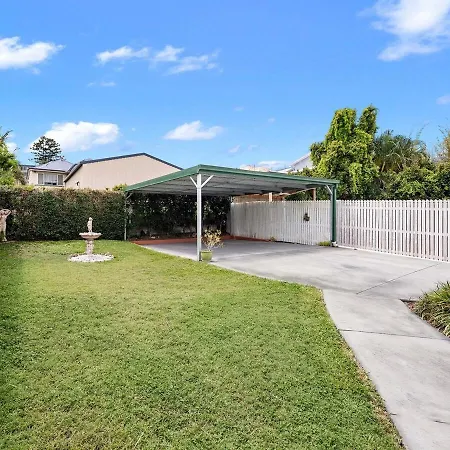 Entire 3bedroom House Close To Cbd Holiday home