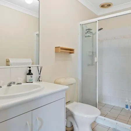 3br Townhouse Stylish Living In Sunnybank Hills Brisbane