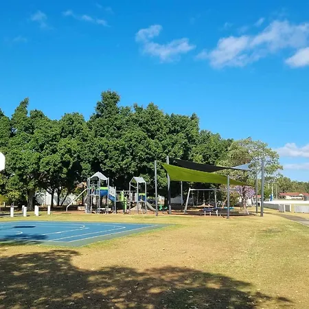Your Cozy Retreat In Graceville * Brisbane