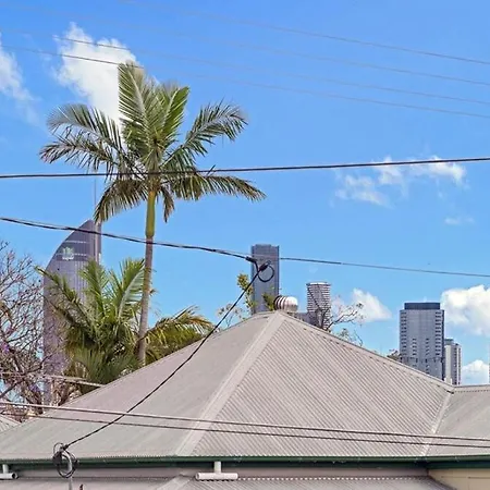 Entire 3bedroom House Close To Cbd Holiday home *