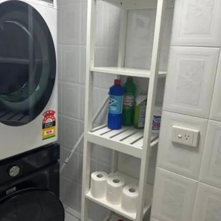 Uq Double Bed For Living U3 Homestay