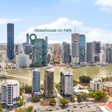 Glasshouse On Felix - Luxury With River Views, Pool And Parking | Winter Escape | Longer & Save | 1 June - 31 August * Brisbane