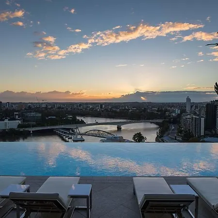 Emporium South Bank 5*