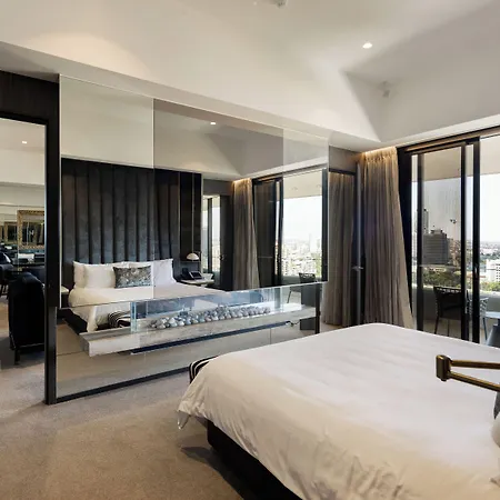 Hotel Emporium South Bank 5*