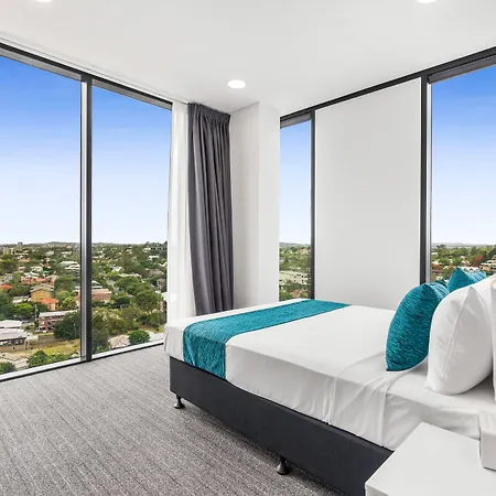 Aparthotel Essence Taringa