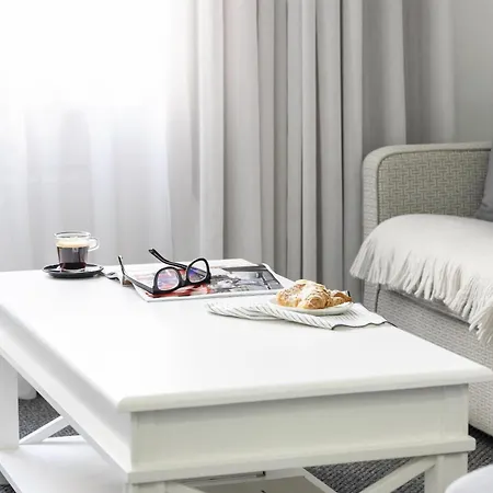 Aparthotel Adina Anzac Square 5*