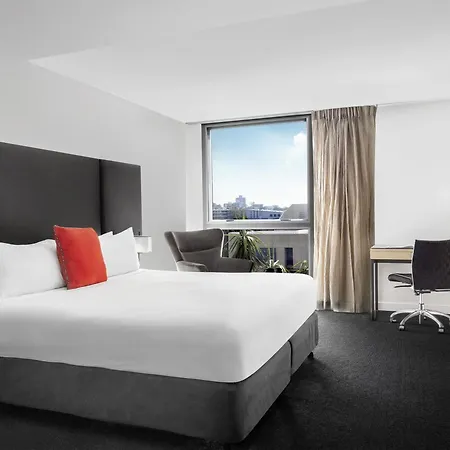 Mantra South Bank Hotel 4*