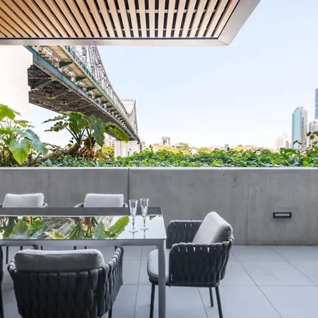 Hotel Crystalbrook Vincent Brisbane