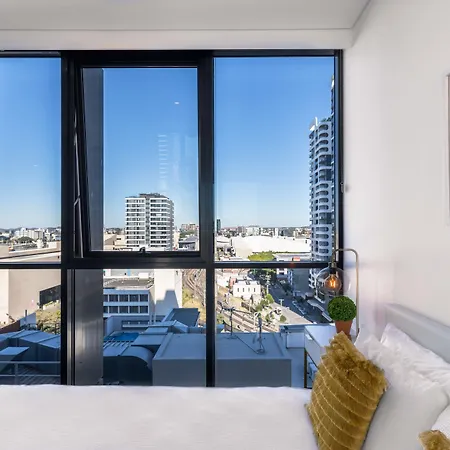 South Bank Beautiful River View Tower Brisbane