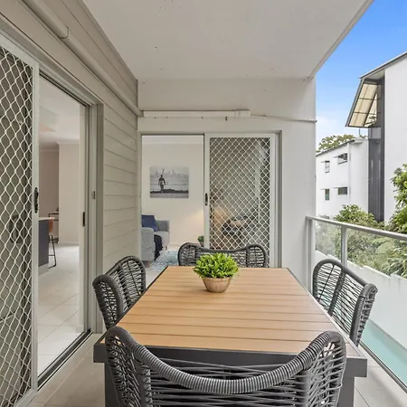 Apartment Cosy 2-bed With Pool And Near Qut & Cbd *