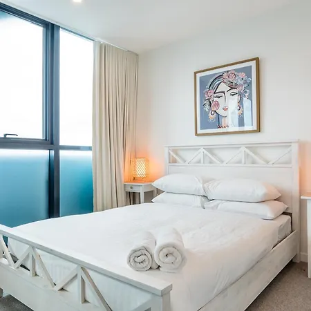 Impeccable 2-bed With Pool & Outdoor Dining * Brisbane