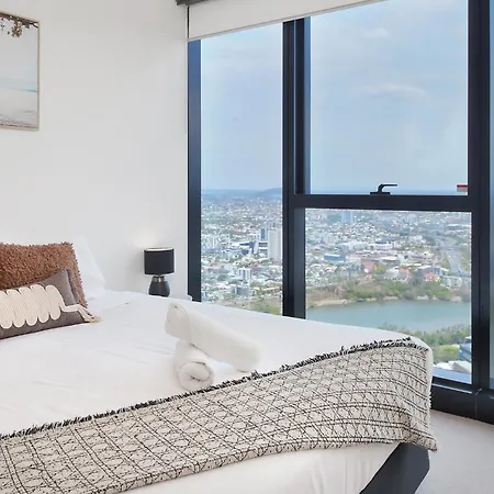 Apartment Skyline View High Floor 2br With Sofa Bed And Free Parking