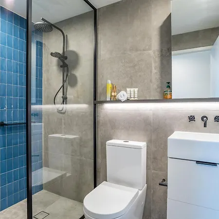 Impeccable 2-bed With Pool & Outdoor Dining Apartment